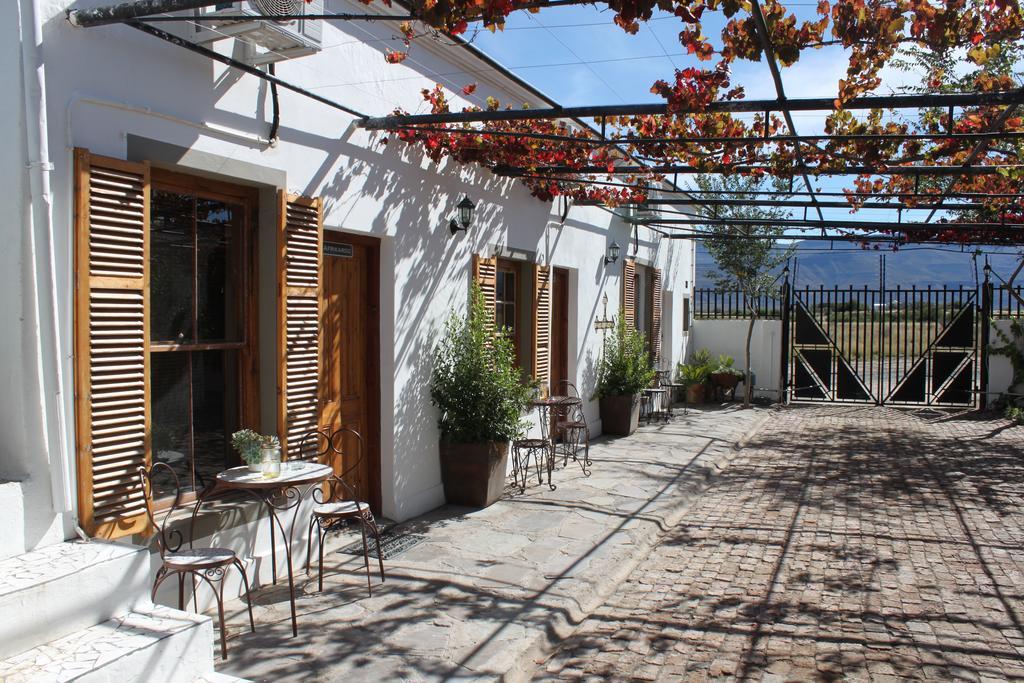 Cape Karoo Guesthouse Beaufort West Exterior photo