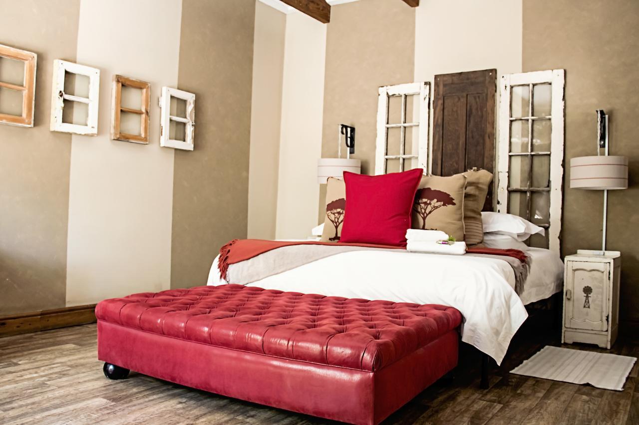 Cape Karoo Guesthouse Beaufort West Exterior photo